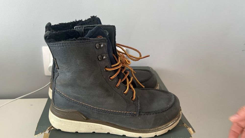 Продам ботинки ECCO  33 размер, 6000.