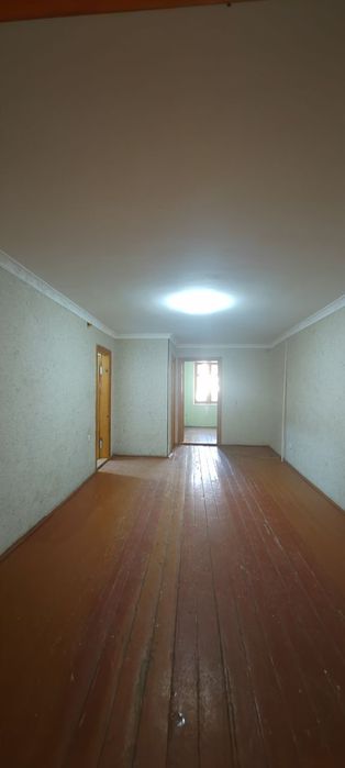 Ижарага 3 хоналик квартира 1 каватда