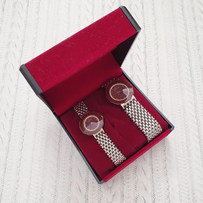 Часы наручные Quartz