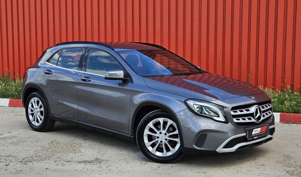 MERCEDES-BENZ GLA 2018