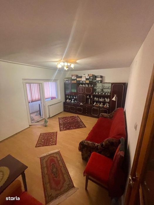 Apartament 3 cam decomandat, mobilat, 2 balcoane, spațiu depozitare