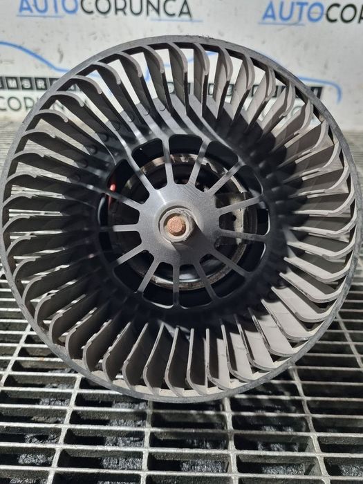 Aeroterma Ford Kuga II Facelift 2016 - 2019 (1387) AV6N18456