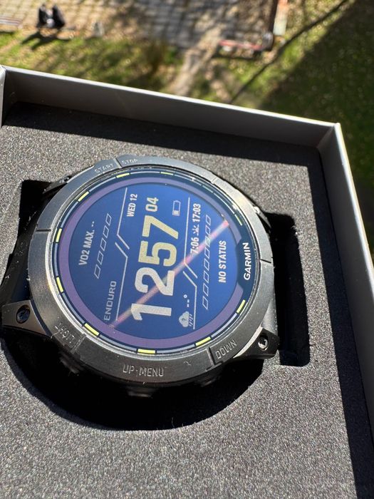 Garmin Enduro 2 Sapphire Solar