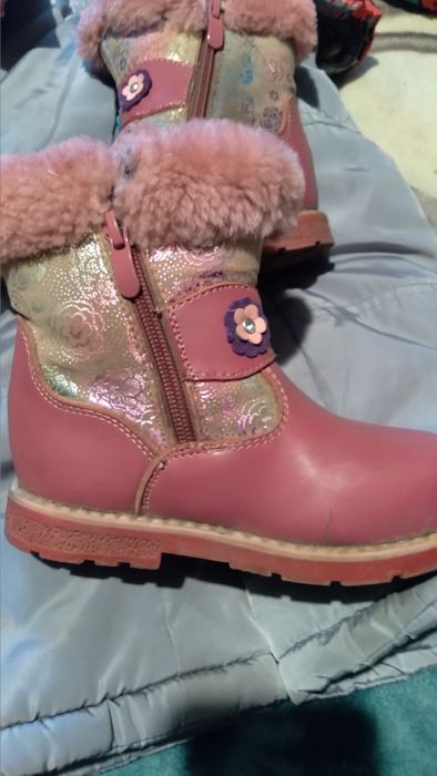 Продам пуховики по 2тыс