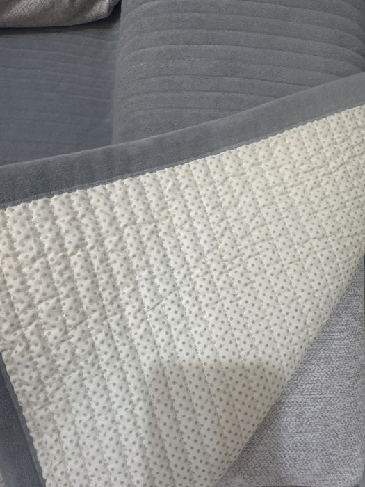 Дивандек, накидка на диван