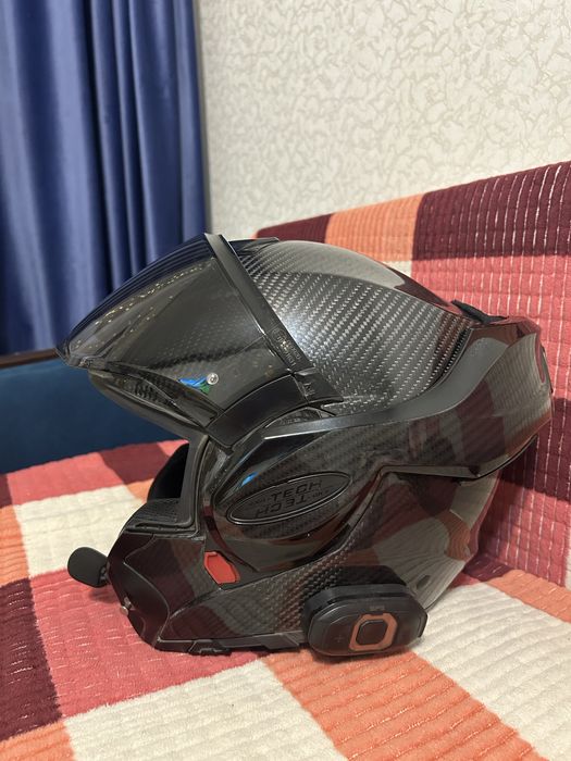 Продам мотошлем Scorpion exo tech carbon