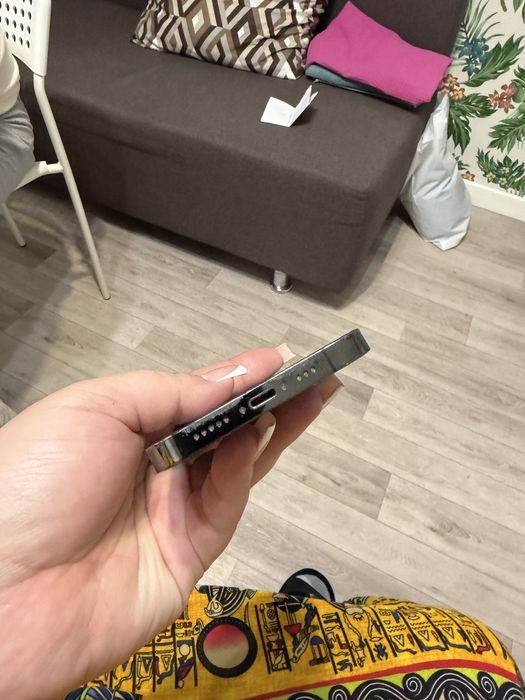 Продам айфон 13 про 128 гб