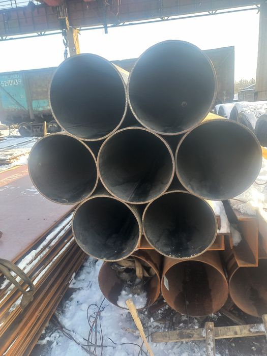 Труба квадратные,круглые