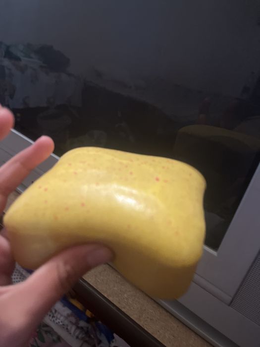 Жёлтый хлебушек очень мягкий