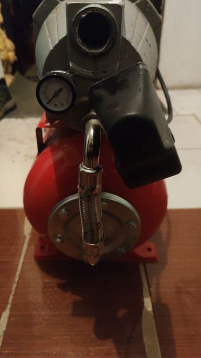 Водиной вакуумный насос