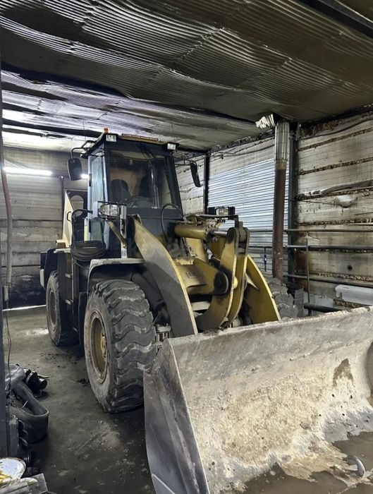 Погрузчик. Услуги погрузчика.