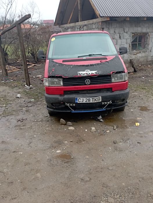 Vînd piese te 4 piese