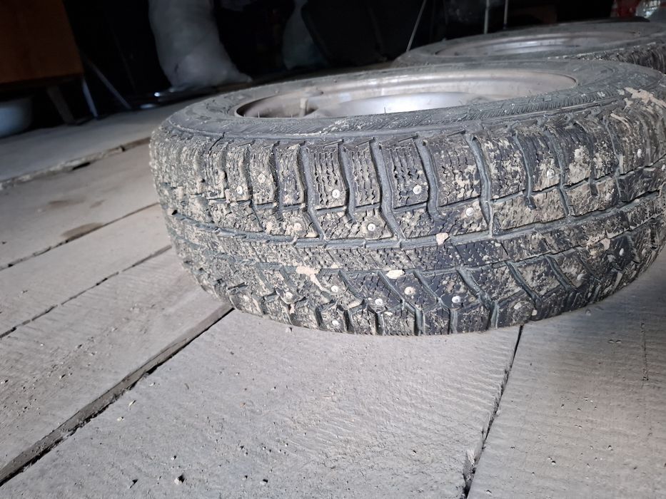 Продам диски с шинами 185/65/14