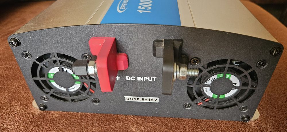 Инвертор Epever 1500w