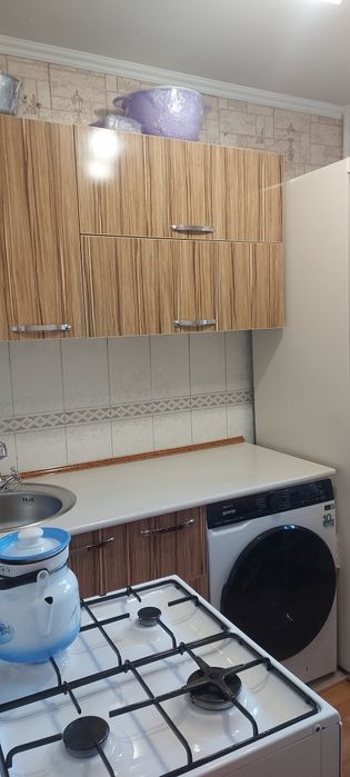 Срочно продам кухонный гарнитур