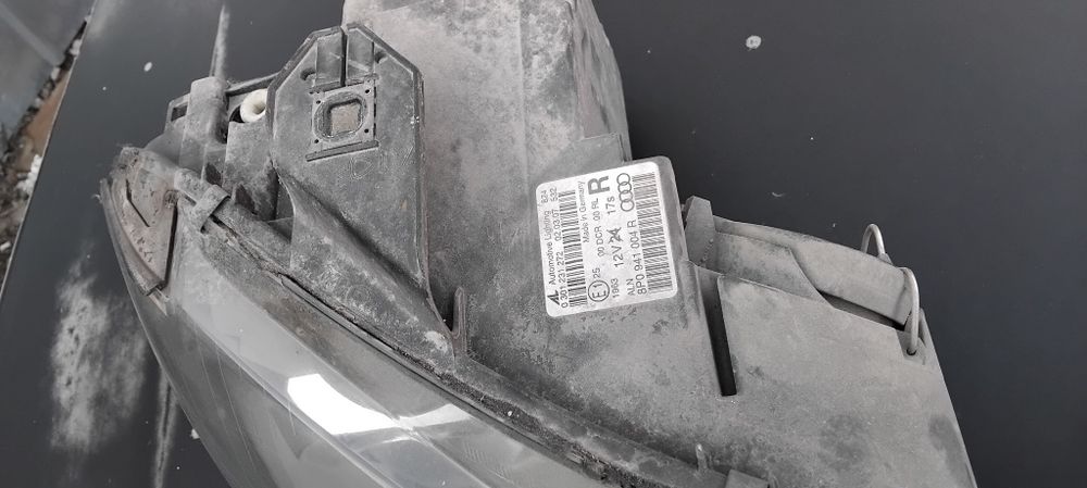 Bi Xenon завиващи фарове Audi A3 8P