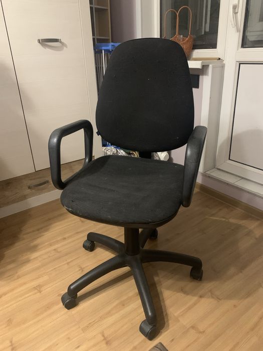 Продам офисное кресло