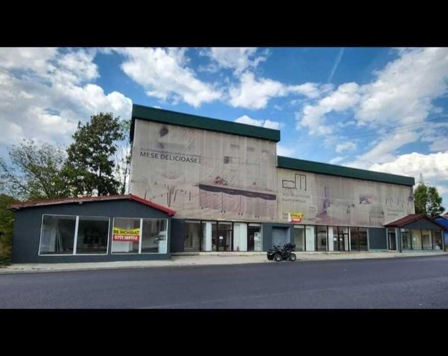 Închiriez spatiu cometcial