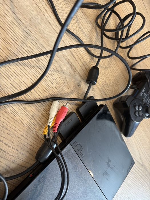 Playstation 2 с два джойстика