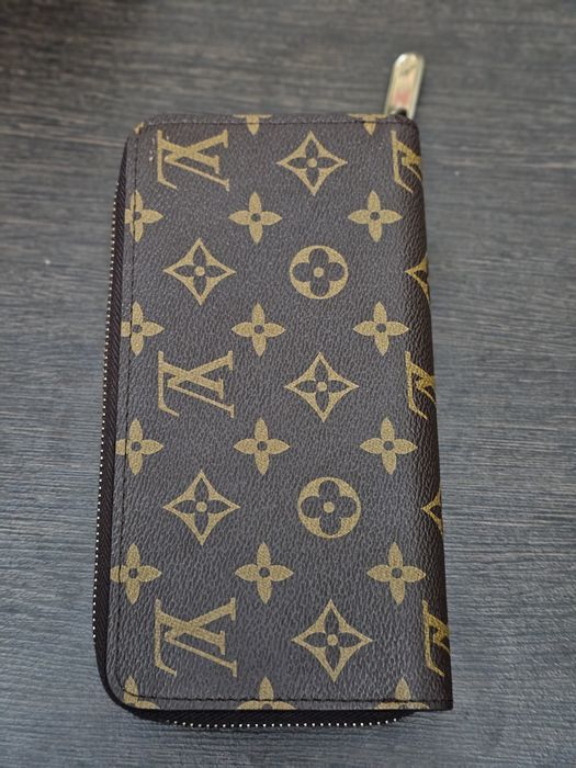 Продам кошелёк .