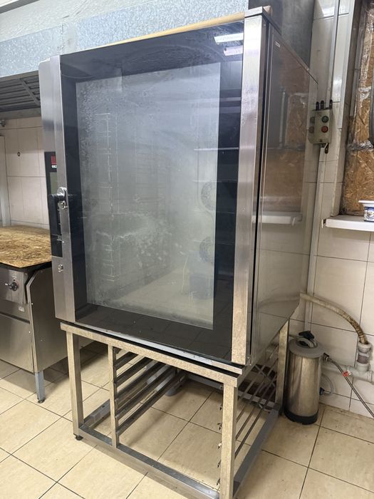 Продам пароконвектомат
