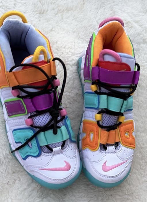 Nike Uptempo оригинални  дамски сникърси 39 номер