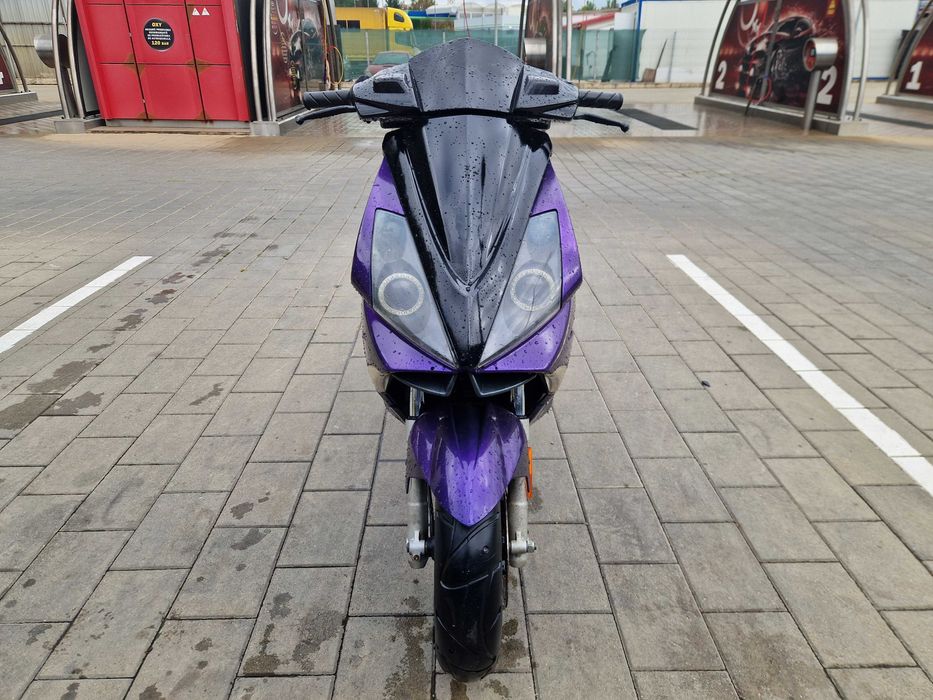 Scuter Pegeout jet force 49 ASTĂZI!!!