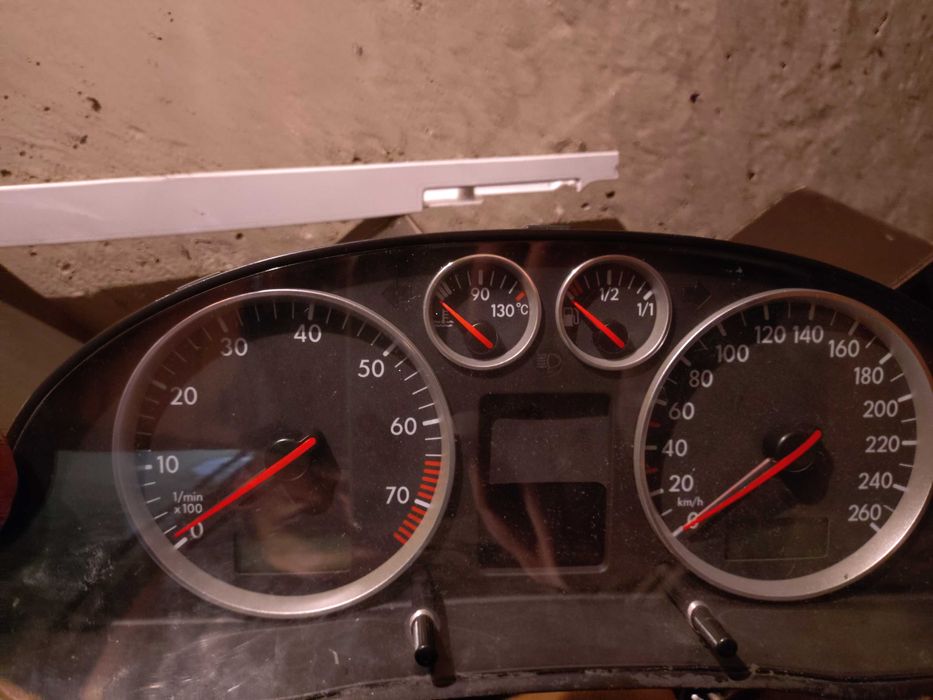 Части за пассат б5