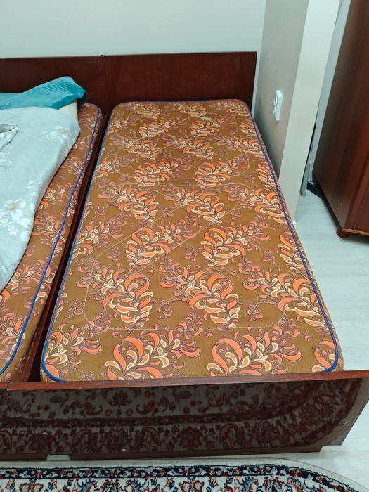 Отдам даром две кровати , самовывоз.