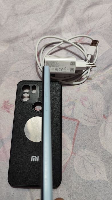 Sotiladi sro'chna Redmi A2+ xolati yaxshi ishlashi zo'r