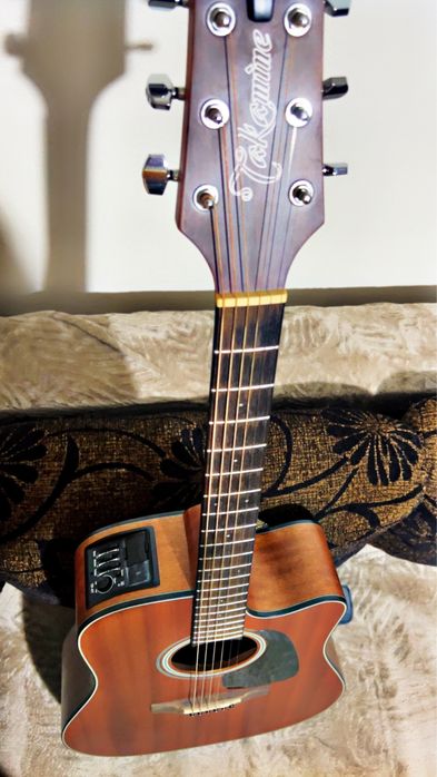 Chitara electro-acustica Takamine GD11-ns