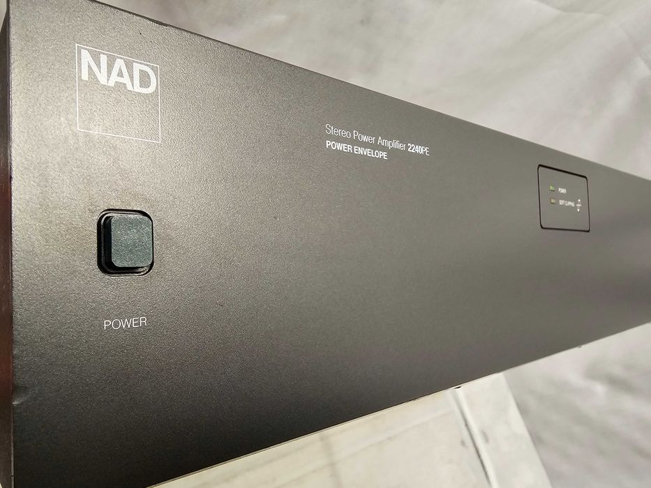 Amplificator FINAL de Putere Stereo NAD 2240PE Power Envelope