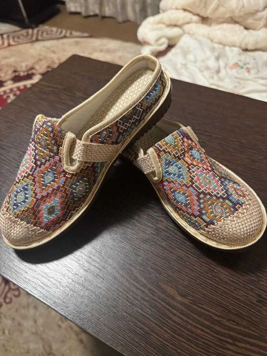 уютные домашние тапочки