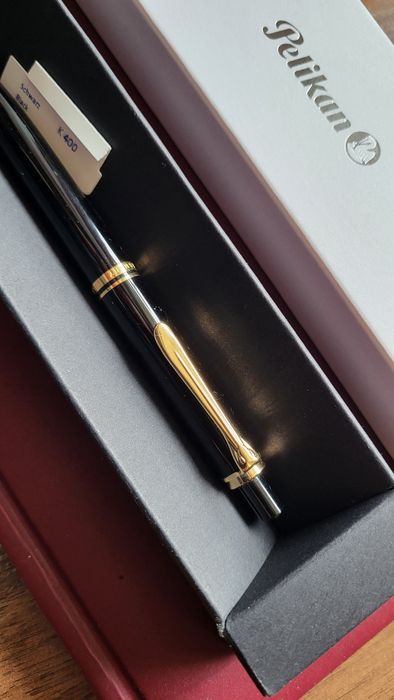 Pix Pelikan K400 negru, nou