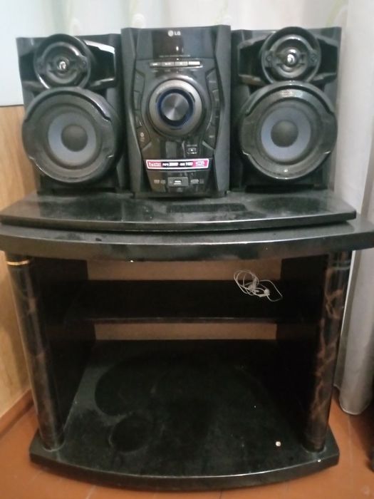 Muzika magnitafon  ADRES; Toshkent shahar Sergeli rayon