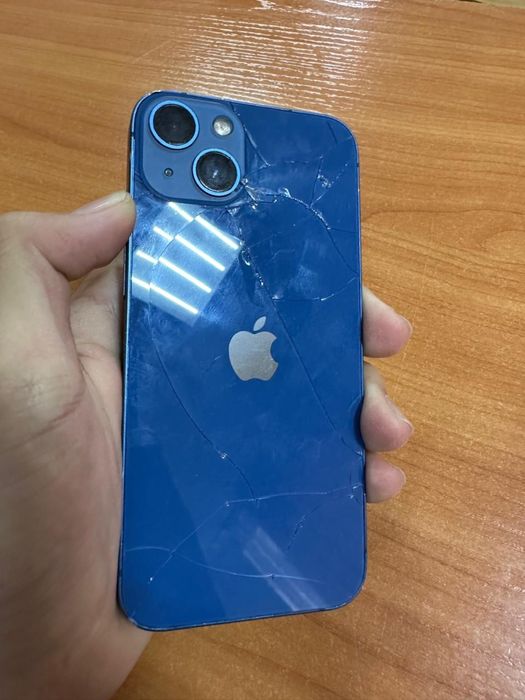 Айфон 13 акб 100%