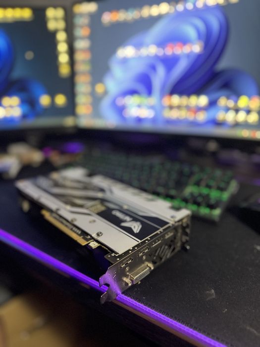 Видео Карта Sapphire RX580 4GB