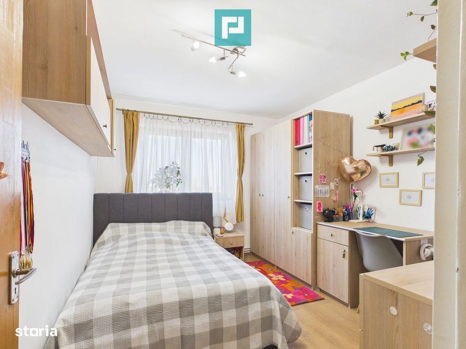 Apartament  5 camere la cheie în Vlaicu