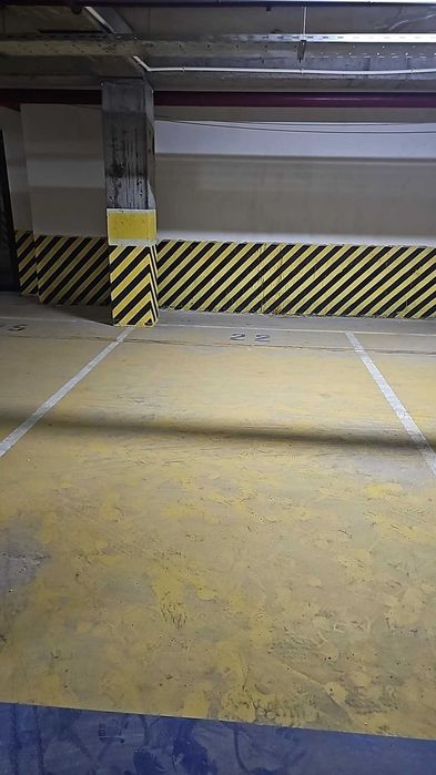 Подземная парковка: надёжно и безопасно.