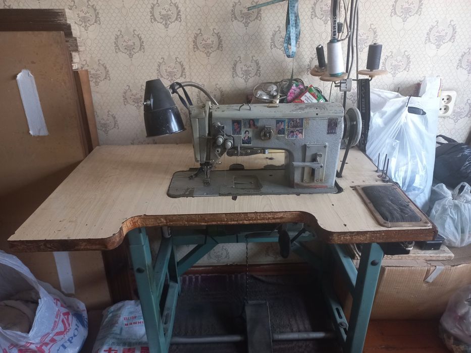 Двухигольная Швейная машинка