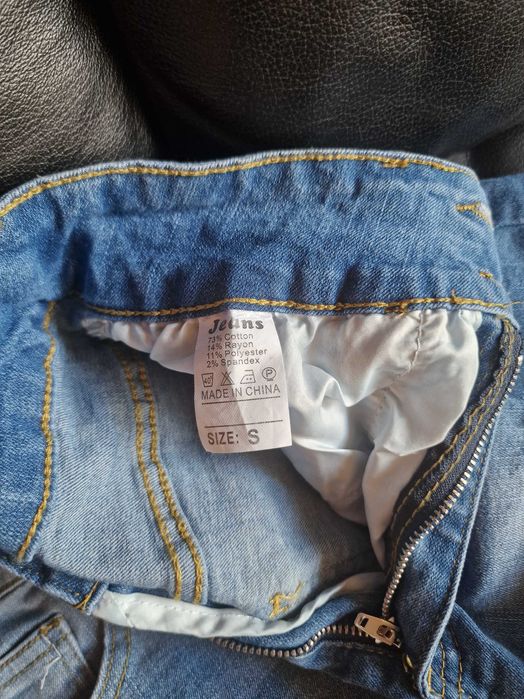 Къси дънкови панталонки