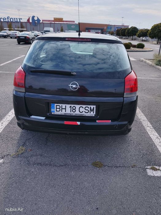 Opel Signum 1.9 CDTI 150 CP