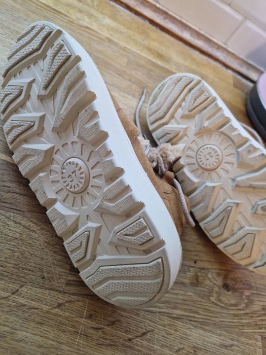 UGG зимни обувки апрески