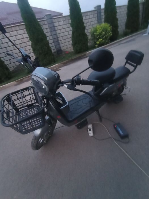 Продам электро скутер