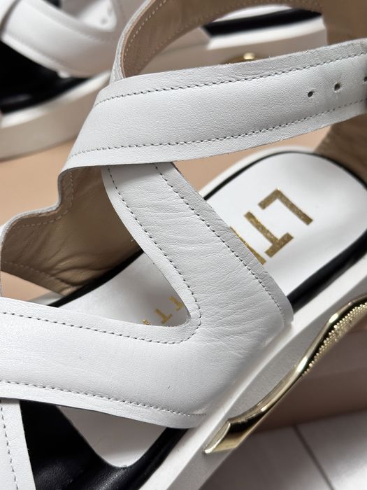 Сандали женские новые