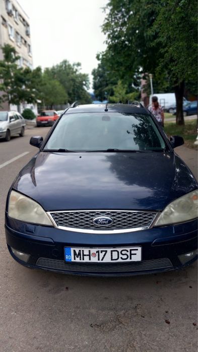 Ford Mondeo Ghia