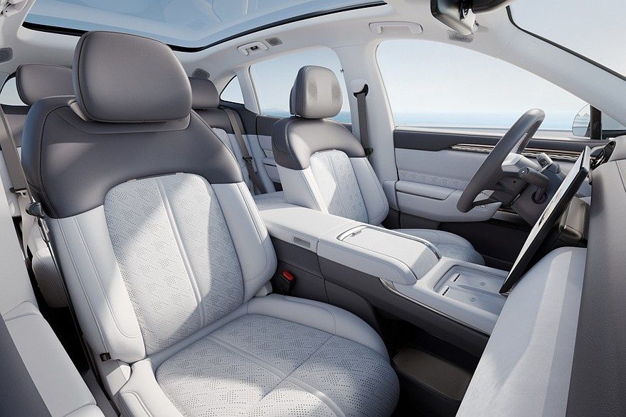 Zeekr 7 X full crasover CIP