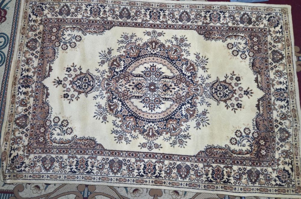 Ковер из натуральной шерсти