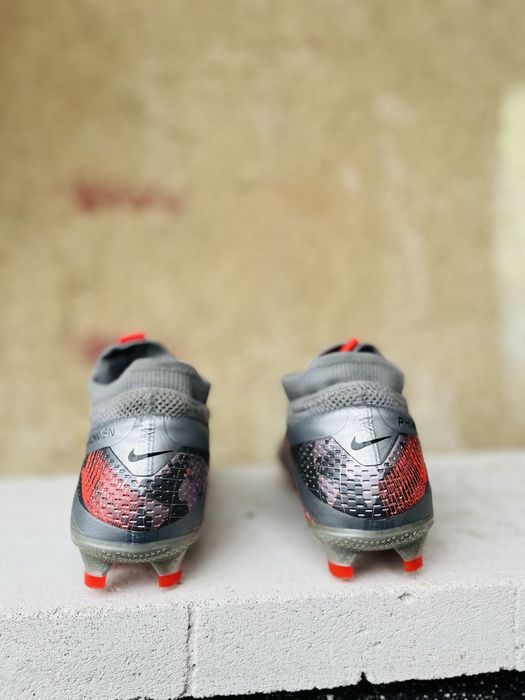 Crampoane nike phantom adidas puma mercuriale fotbal
