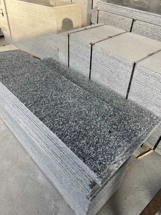 Гранит "Куксарой Серый" от производителя